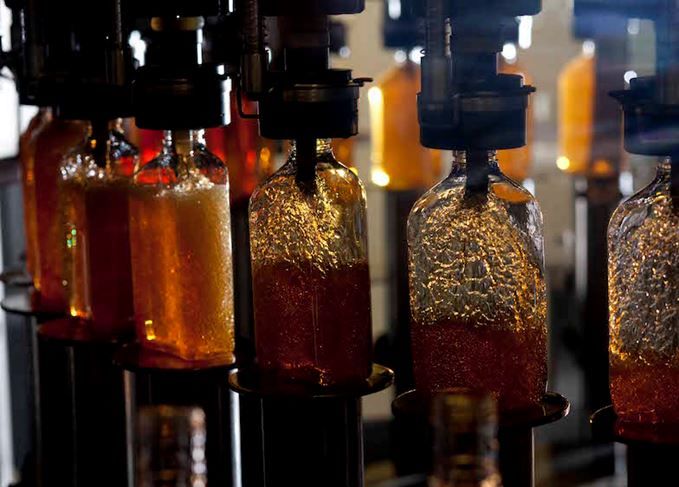 Liquid going into bottles