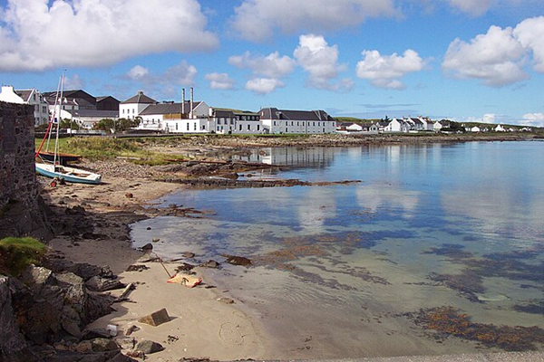 A shot of the coastline around Bruichladdich Distillery